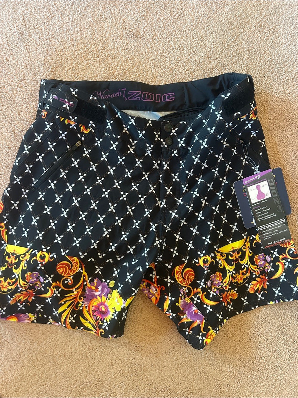 ZOIC Women's Black Floral Patterned Bike Shorts